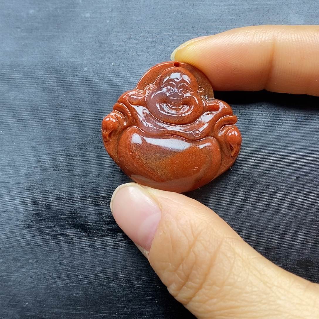 石英质玉（黄龙玉）颈饰未镶嵌