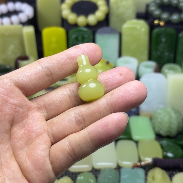 【闪购商品】和田玉未镶嵌颈饰