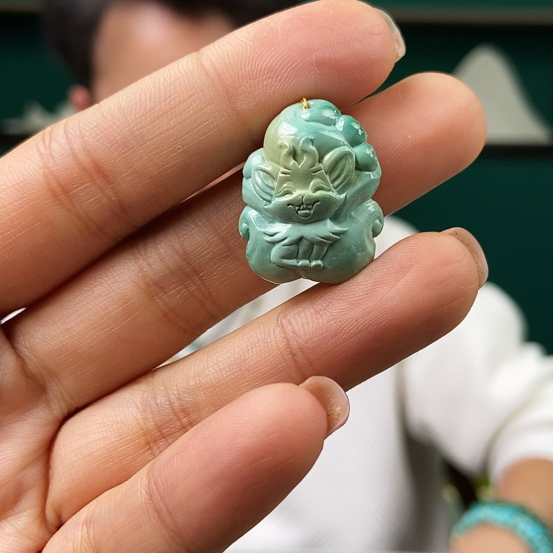 未镶嵌绿松石珠宝奇石