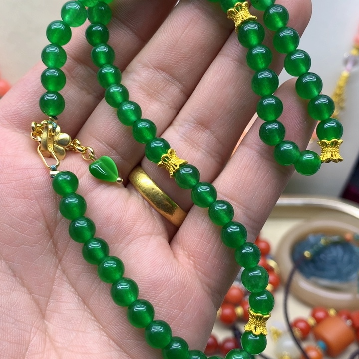 翡翠颈饰未镶嵌吊坠规格