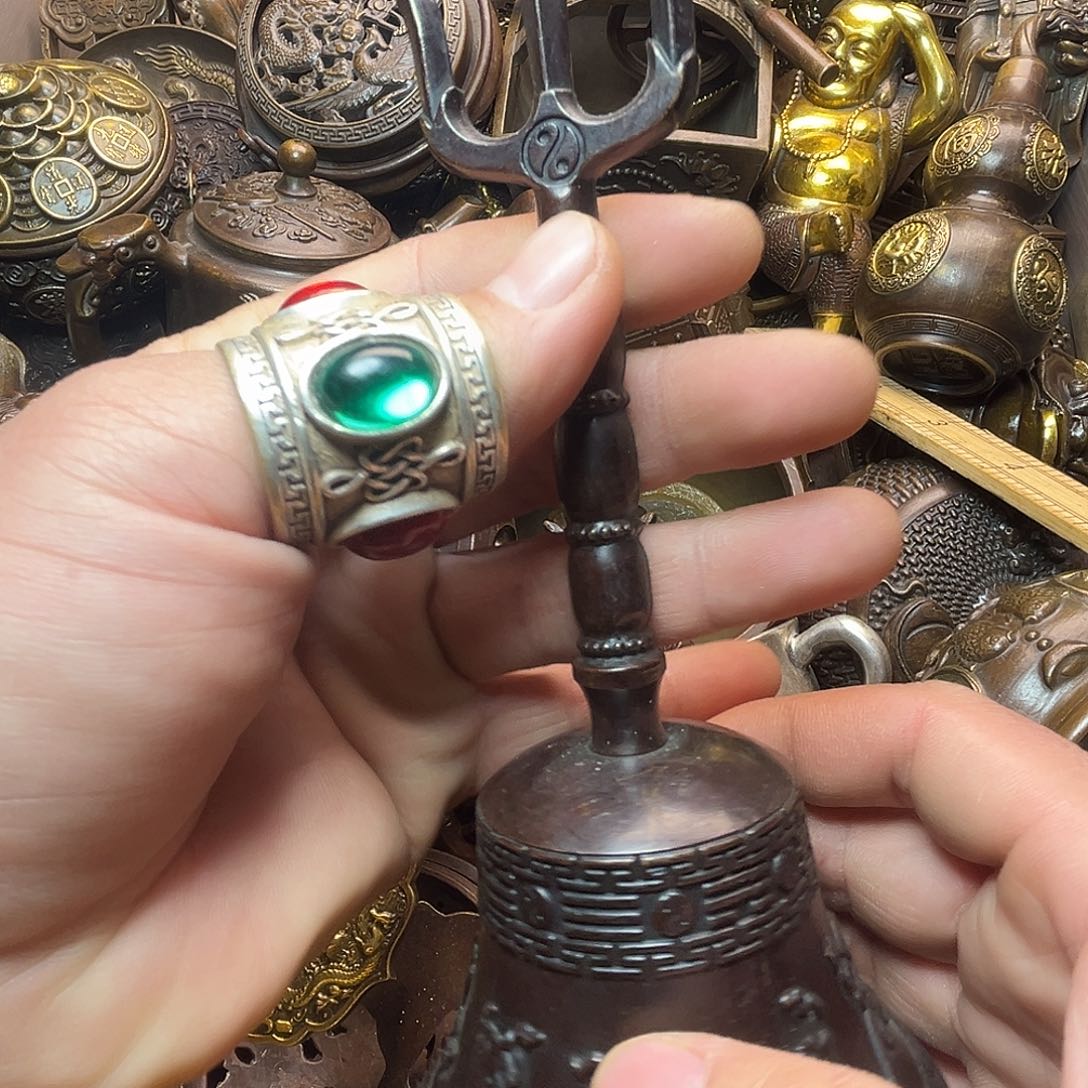 精美铜器收藏品等