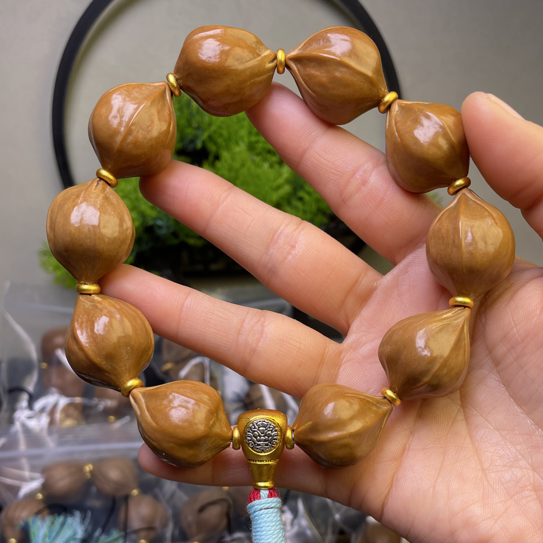 老树梅林铁核2.2蜜桃臀