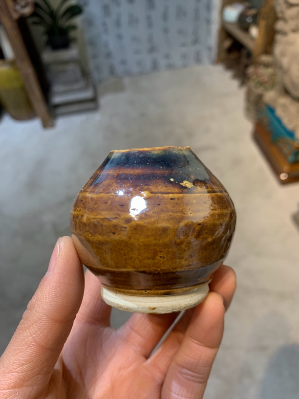 磁州窑鸡心罐，完完整整