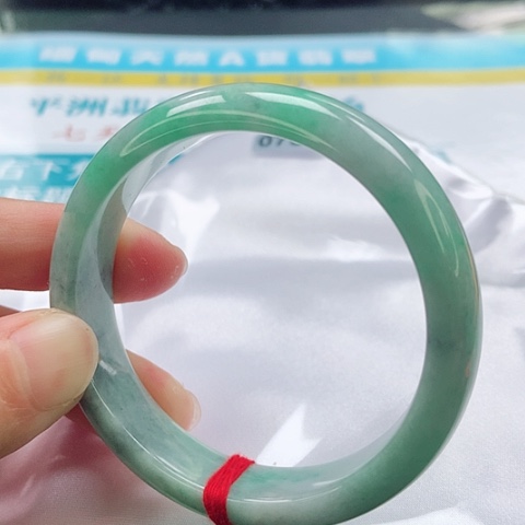 翡翠手镯未镶嵌0756号