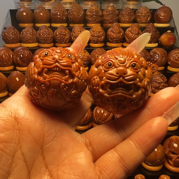 大****橄榄核把件橄榄雕刻