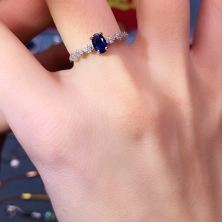 蓝宝石戒指银S925镶嵌