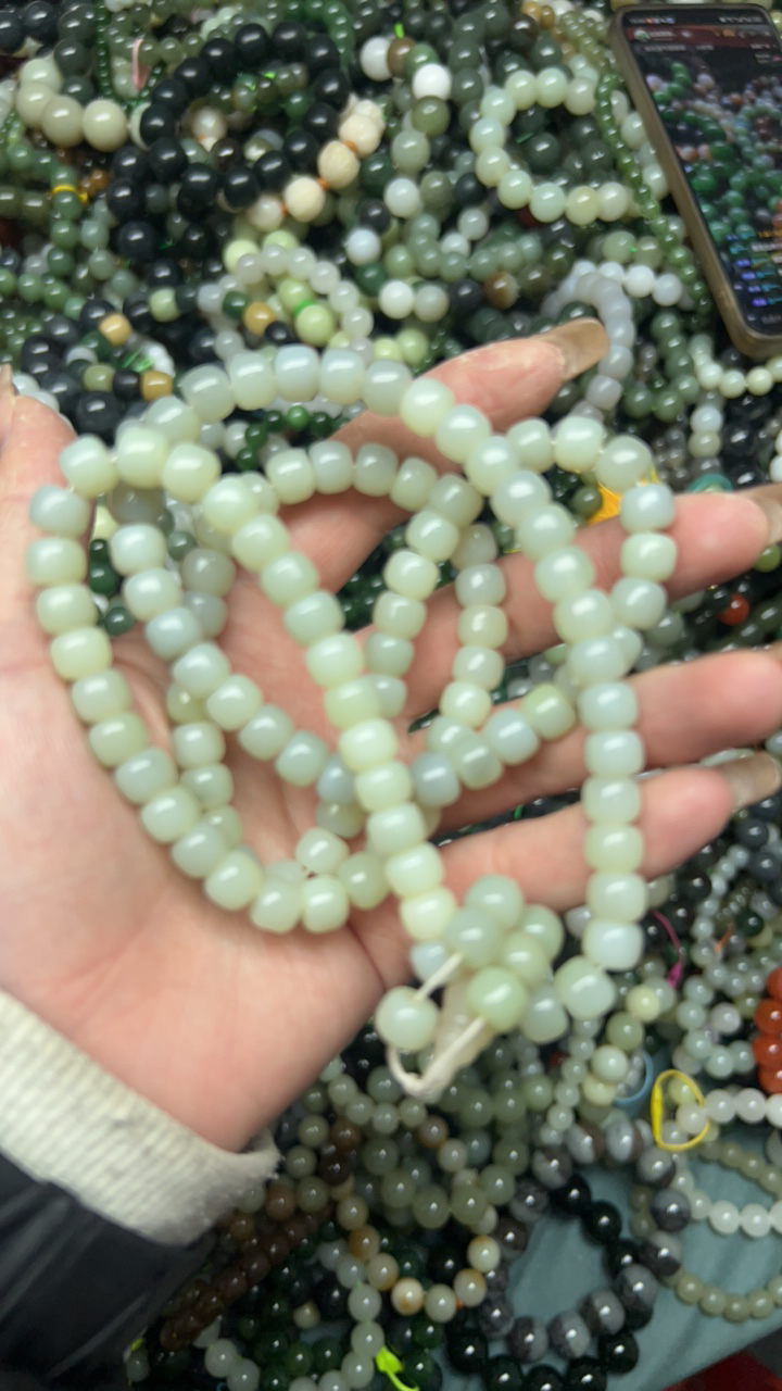 和田玉未镶嵌时尚