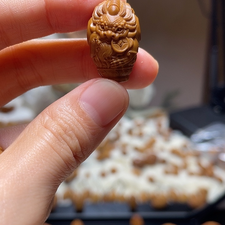 橄榄核吊坠貔貅 三通