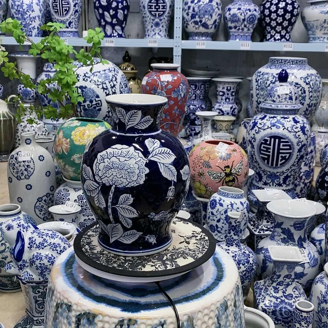 【闪购商品】摆件绣球花花瓶瓷器…………………………