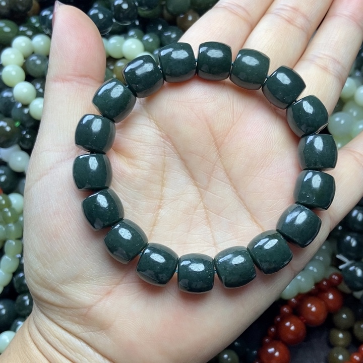 和田玉未镶嵌颈饰卡12