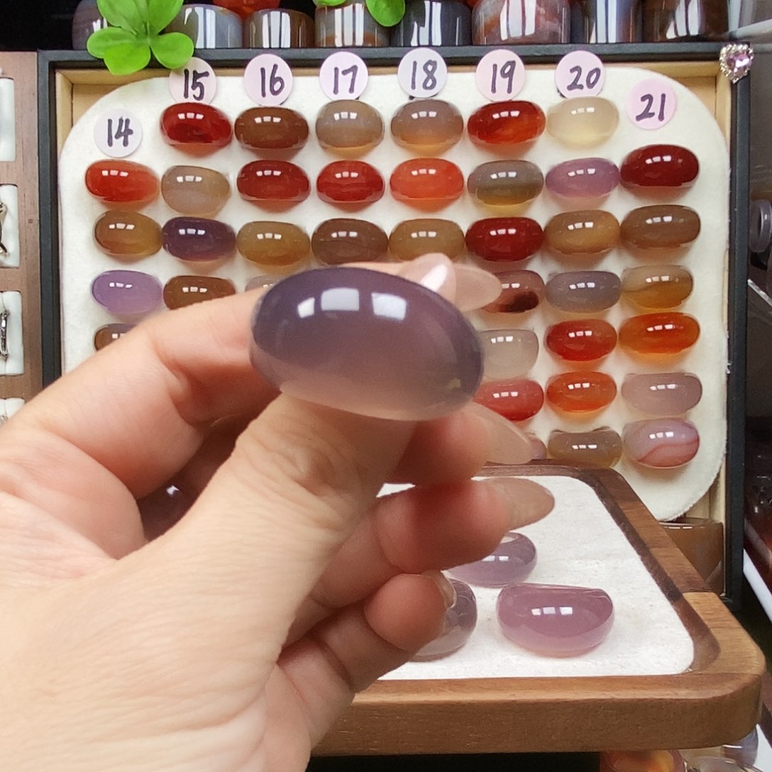 顽***盒玛瑙/玉髓未镶嵌戒指