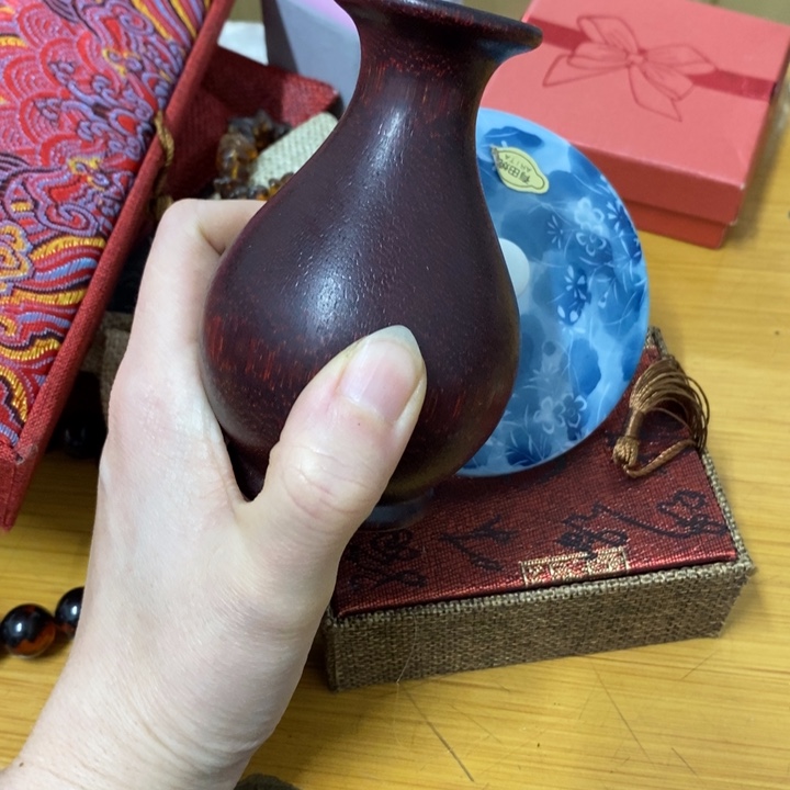 摆件中古工艺品一个