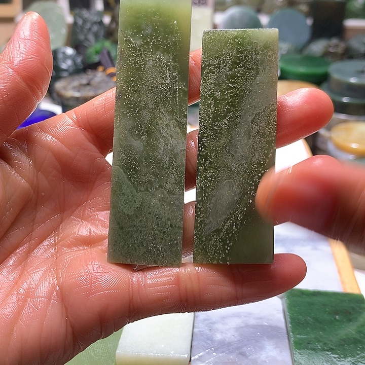 和田玉未镶嵌珠宝半成品