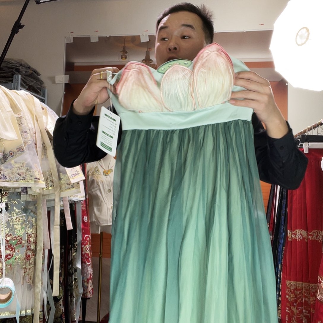 孤品特价秒杀现货钟灵记