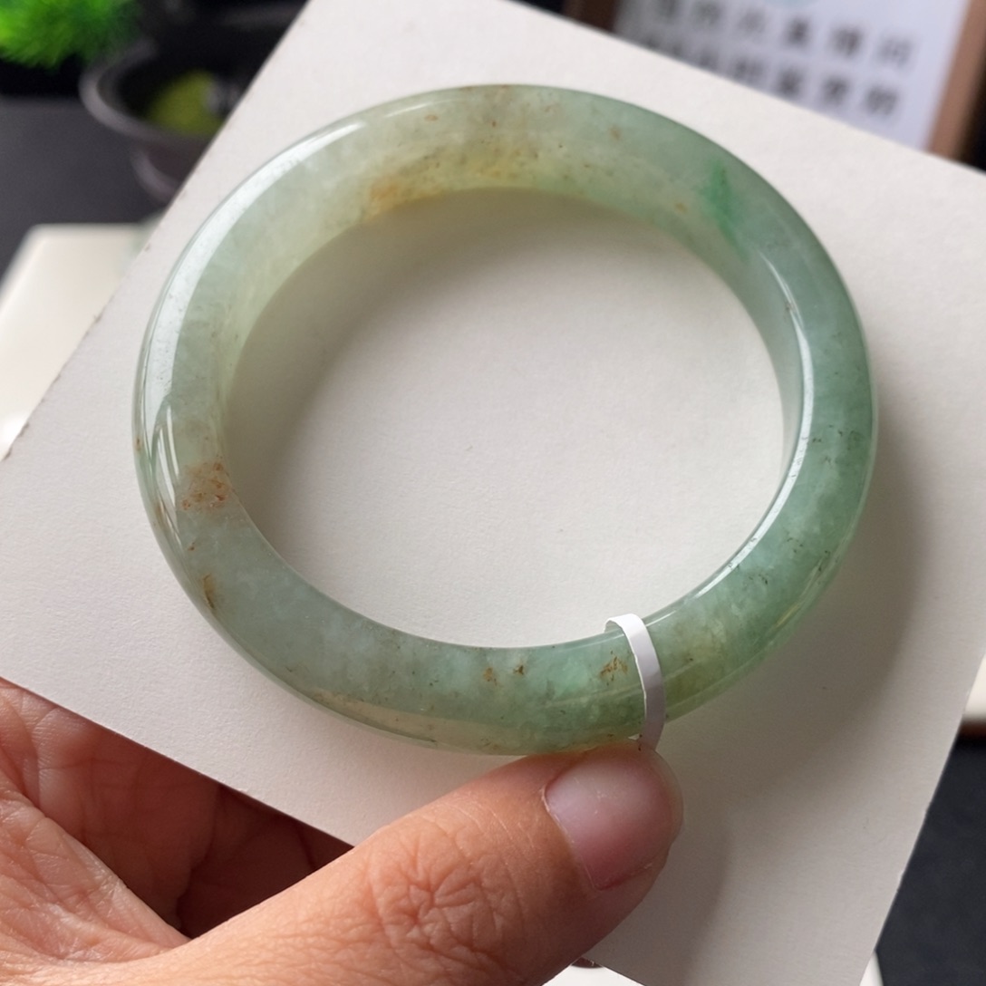 翡翠手镯未镶嵌23号58.8-12.2-8.8