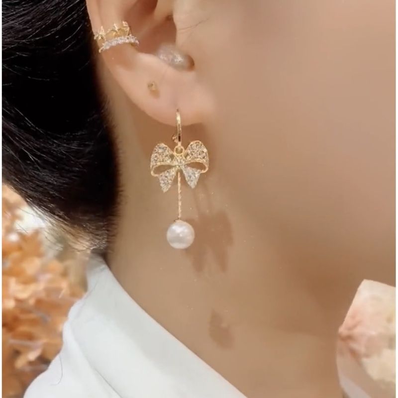 合金耳饰 精致蝴蝶结女神耳环时尚耳饰女轻奢高级感显瘦耳坠R076