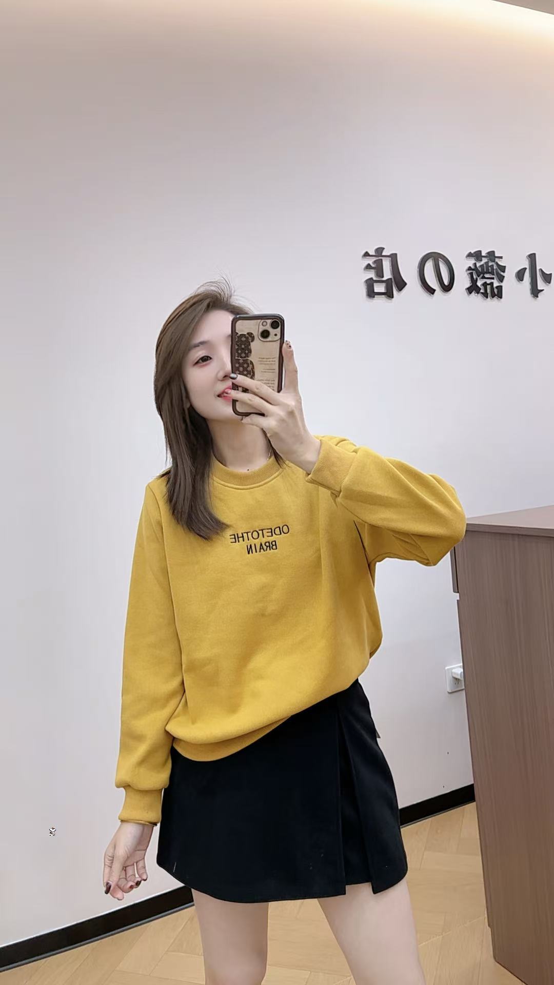 小薇家 【加绒】8906冬季新款刺绣工艺字母加绒卫衣