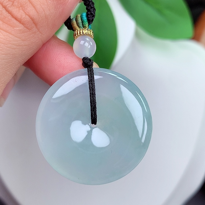 颈饰未镶嵌翡翠平安扣 30.5x5.0mm