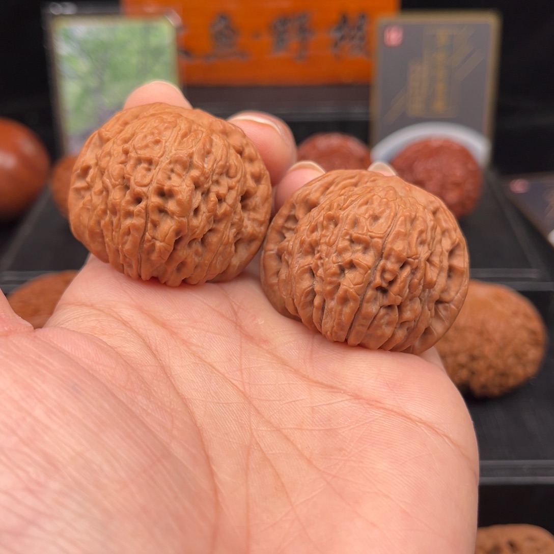 【闪购商品】文玩核桃吊坠四座楼38