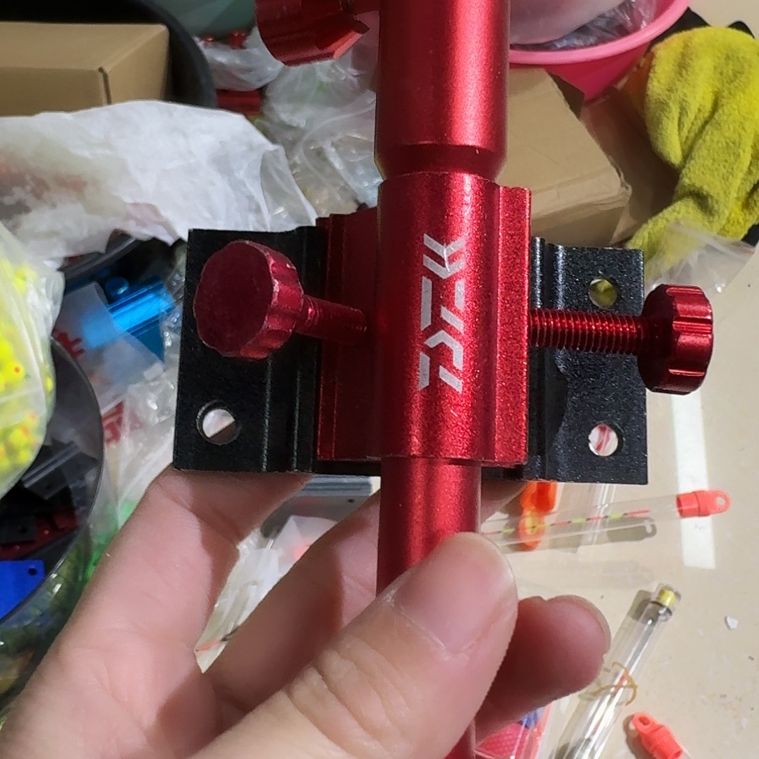 激***进钓箱拉饵盘架编号17号