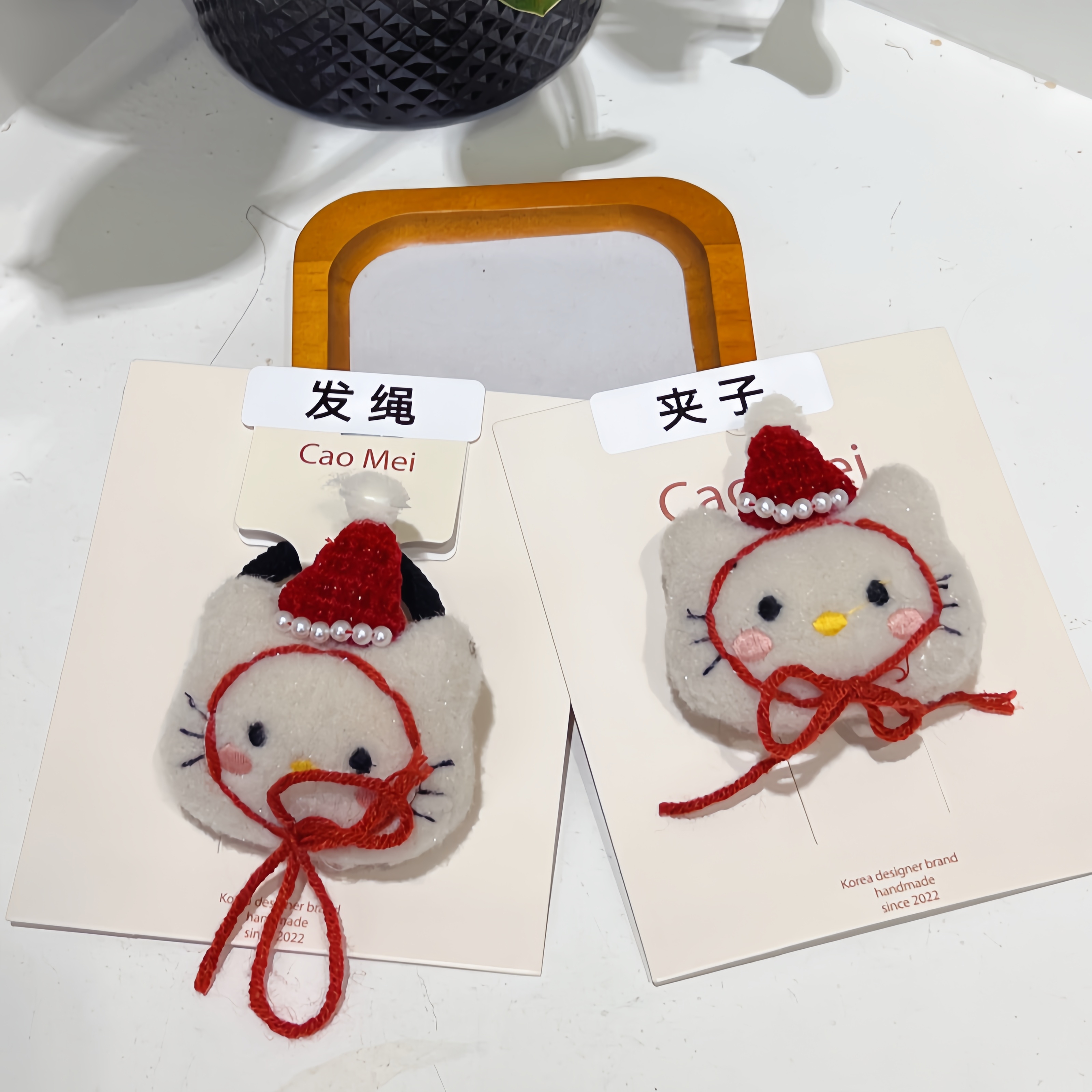 2025卡通秋季新品玩偶重工kitty礼帽卡通高弹力头绳夹子儿童发饰