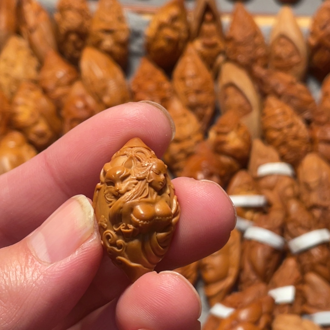 浪***生手串/手链橄榄核九尾