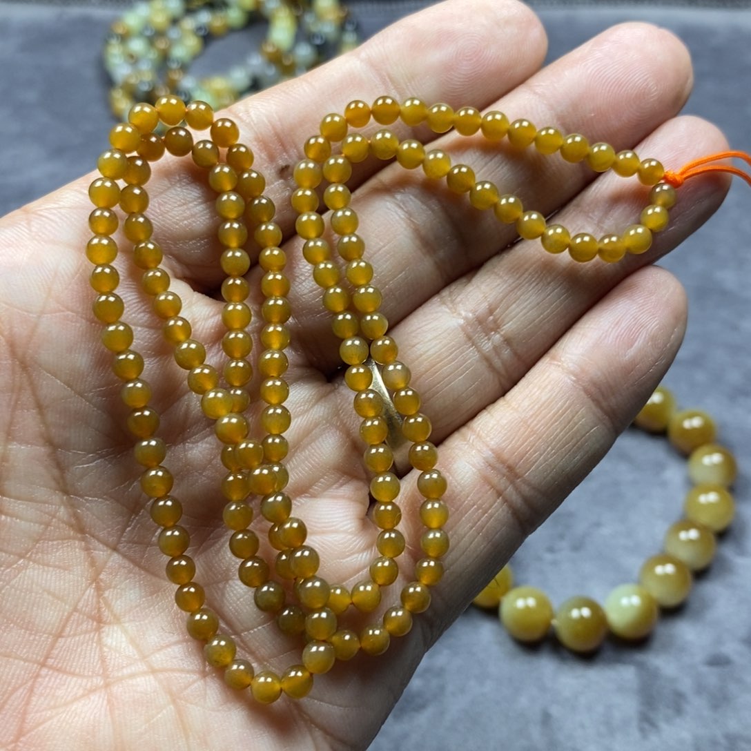 雪***落和田玉未镶嵌项链