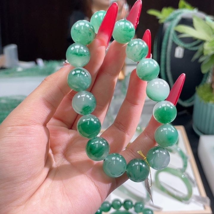 石英质玉手串未镶嵌