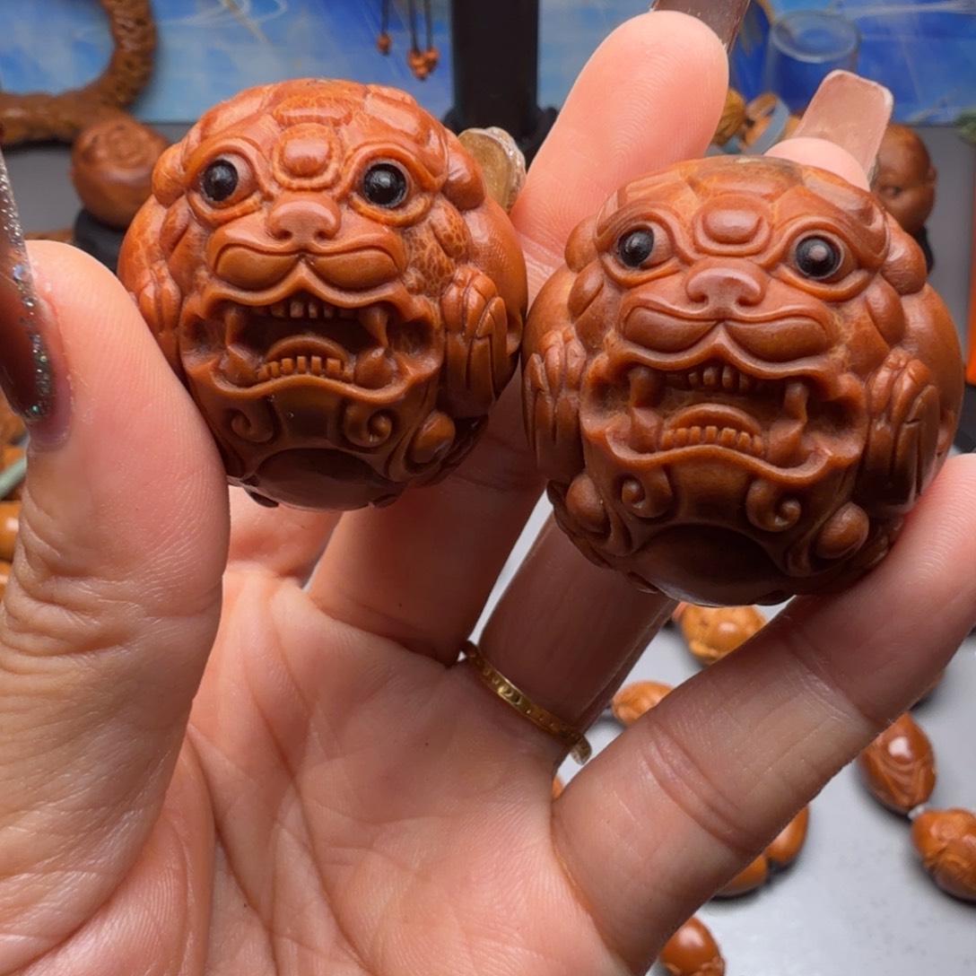 橄榄核手串/手链貔貅