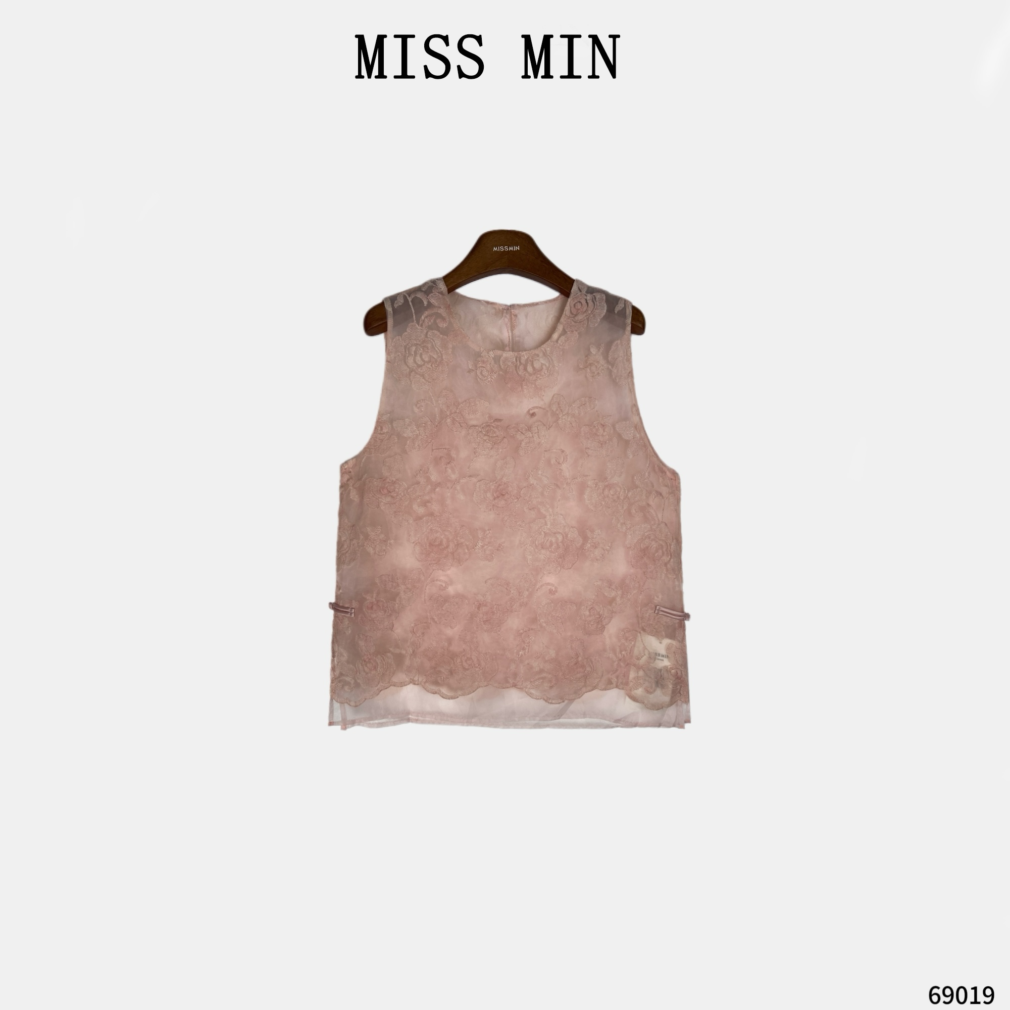 MISS MIN【金缕玫瑰】重工花朵刺绣洋气衣服女显瘦百搭无袖 69019