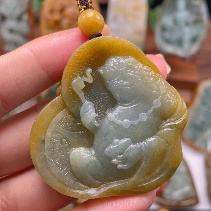 定制翡翠未镶嵌翡翠