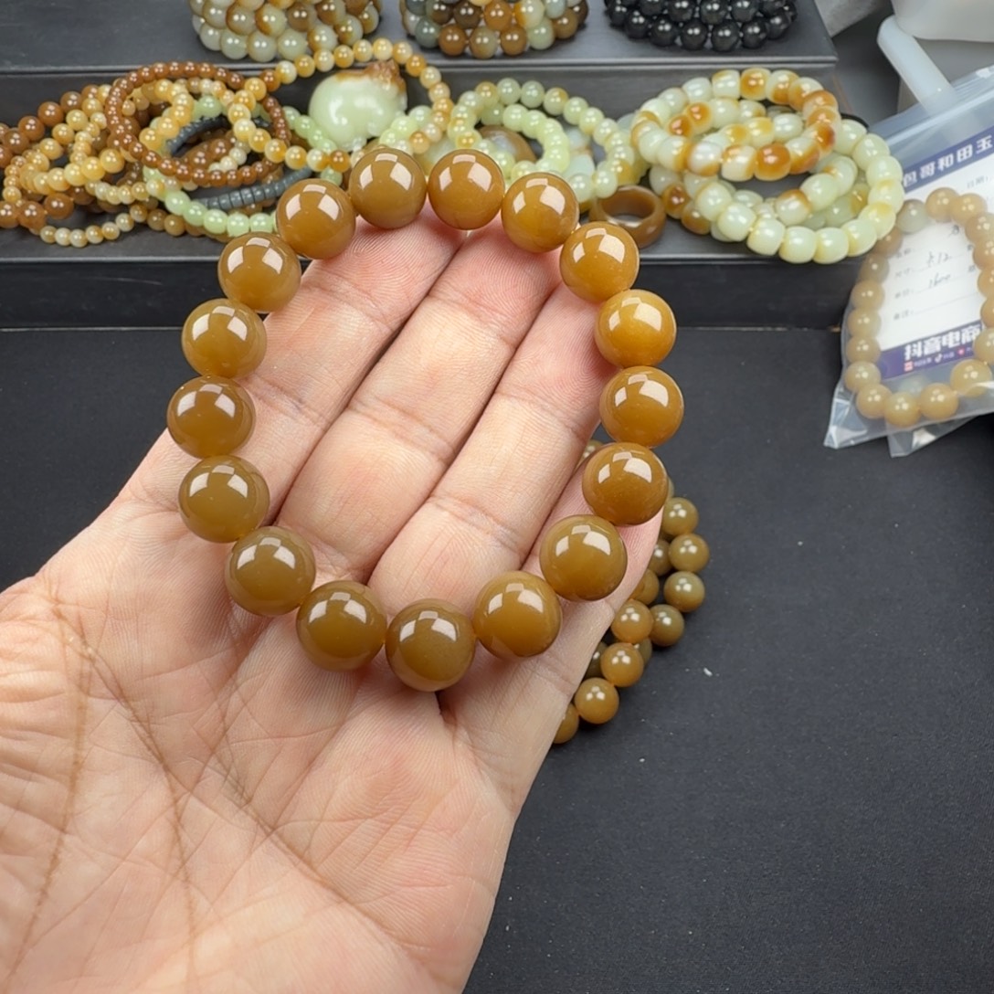 和田玉未镶嵌手链