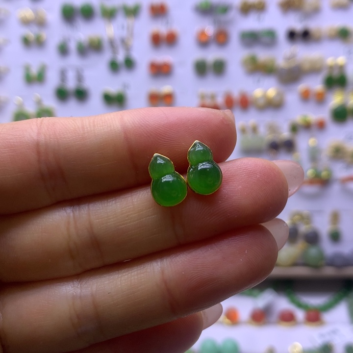 和田玉银S925镶嵌耳饰