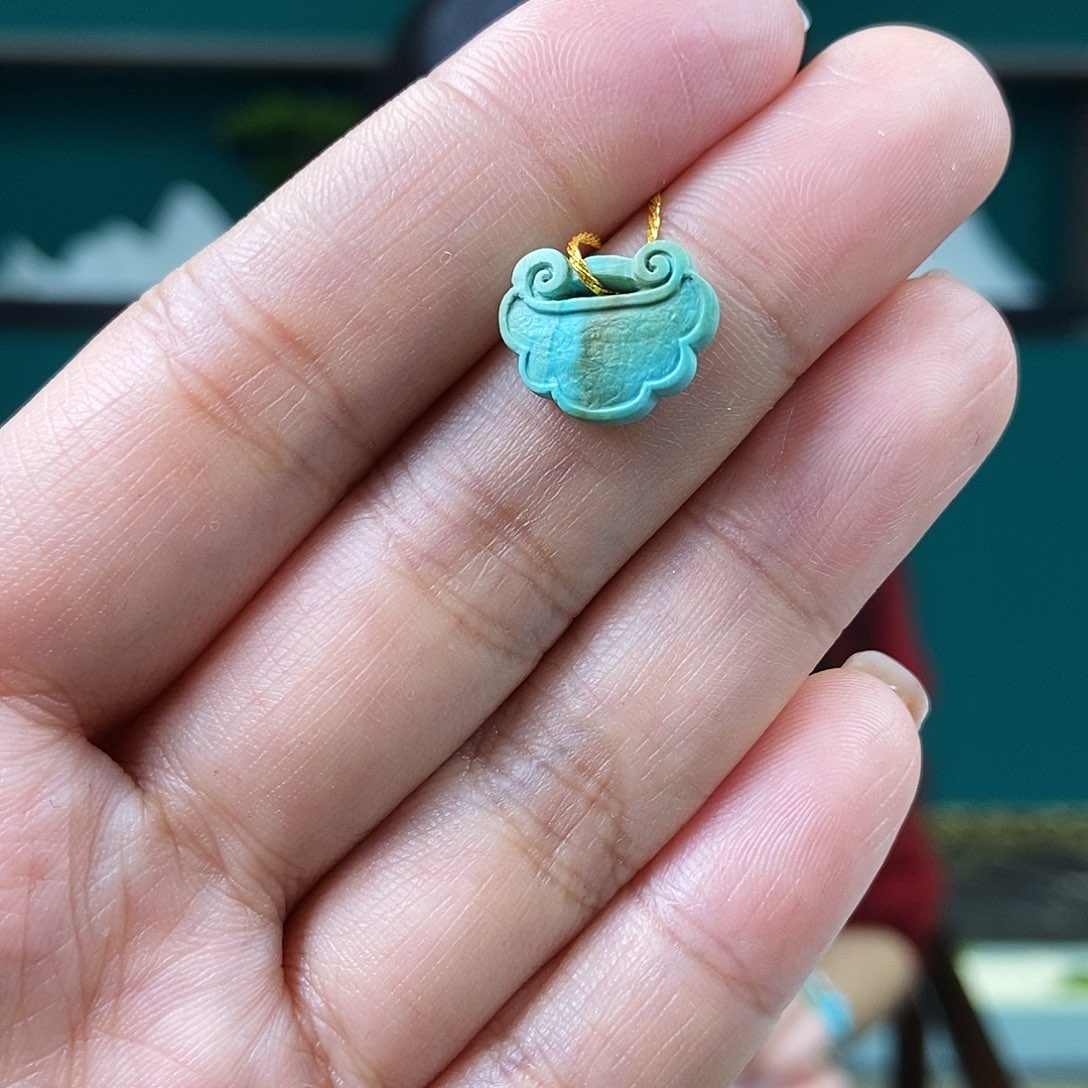 未镶嵌绿松石珠宝奇石