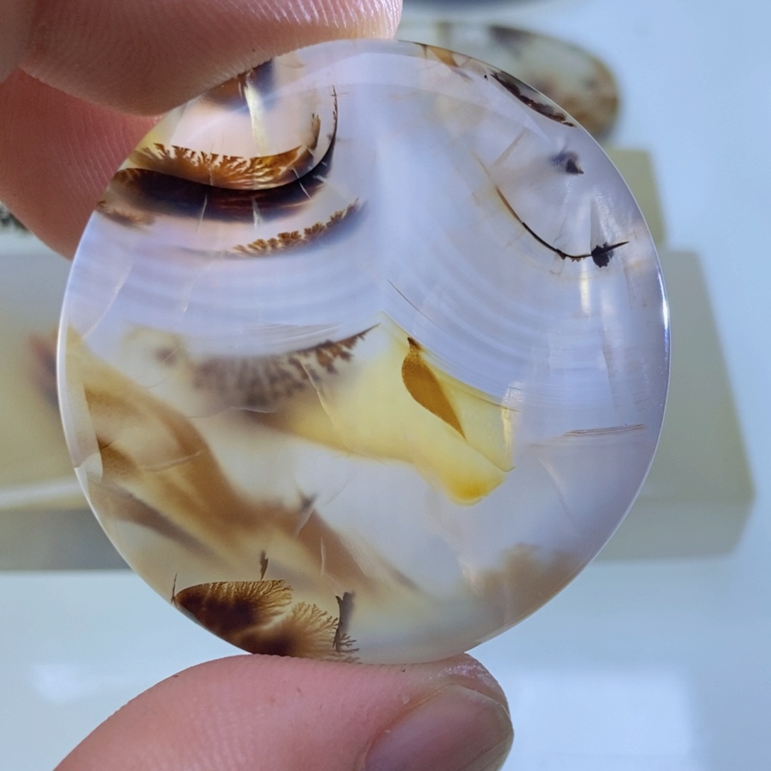 【闪购商品】合金颈饰玛瑙/玉髓平**宙