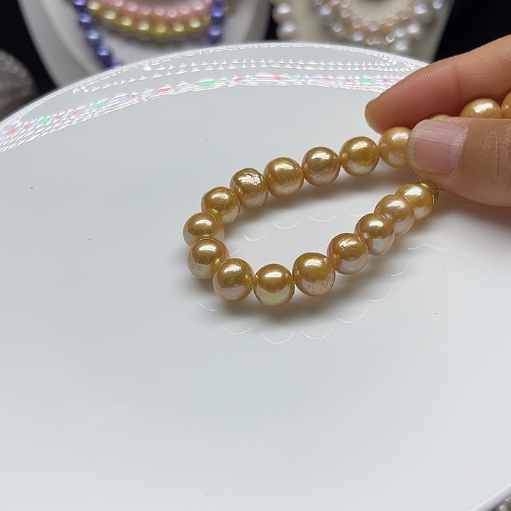 颈饰未镶嵌淡水珍珠