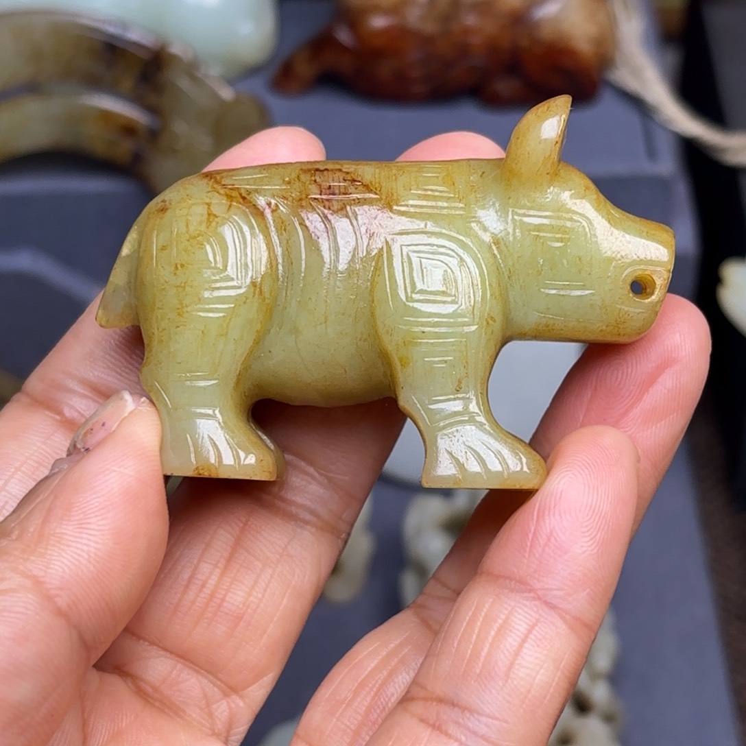 和田玉（糖玉）挂件未镶嵌~***涂