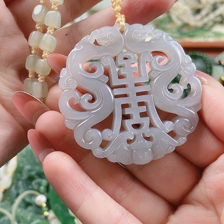 未镶嵌和田玉挂件
