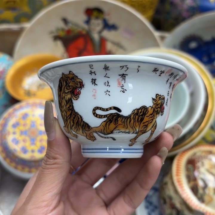 摆件瓷器摆件瓷器摆件