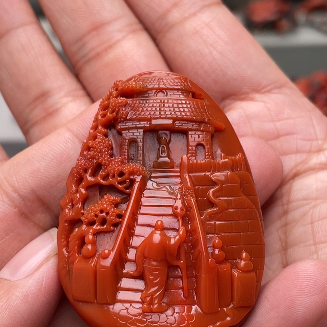 南红玛瑙吊坠未镶嵌