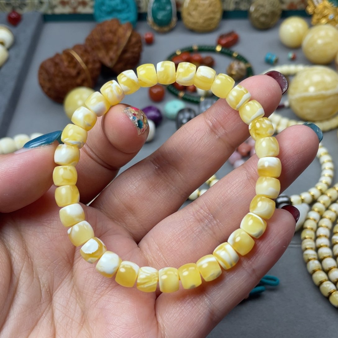 琥珀珠宝奇石未镶嵌36