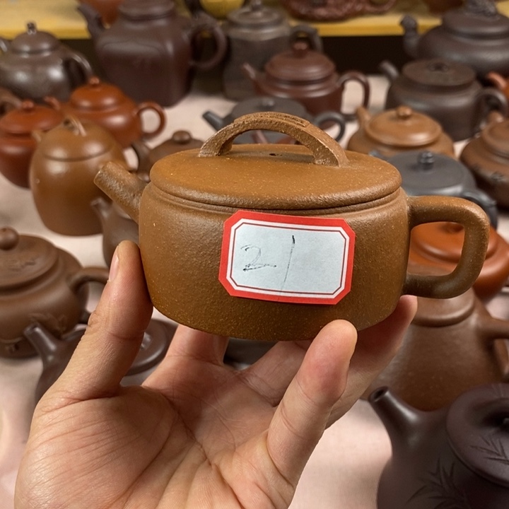紫砂茶壶黄降坡汉瓦
