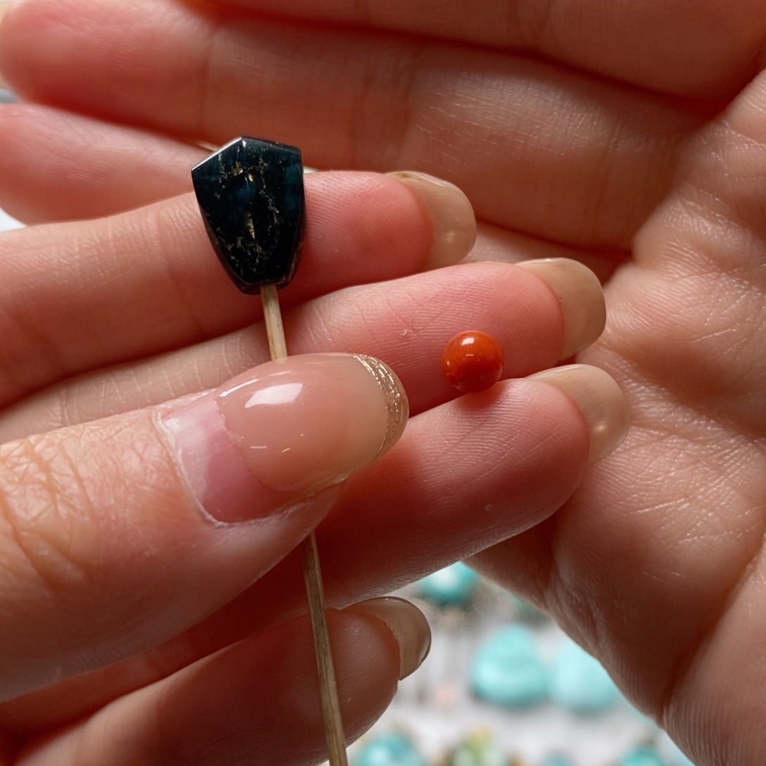 南红玛瑙颈饰未镶嵌