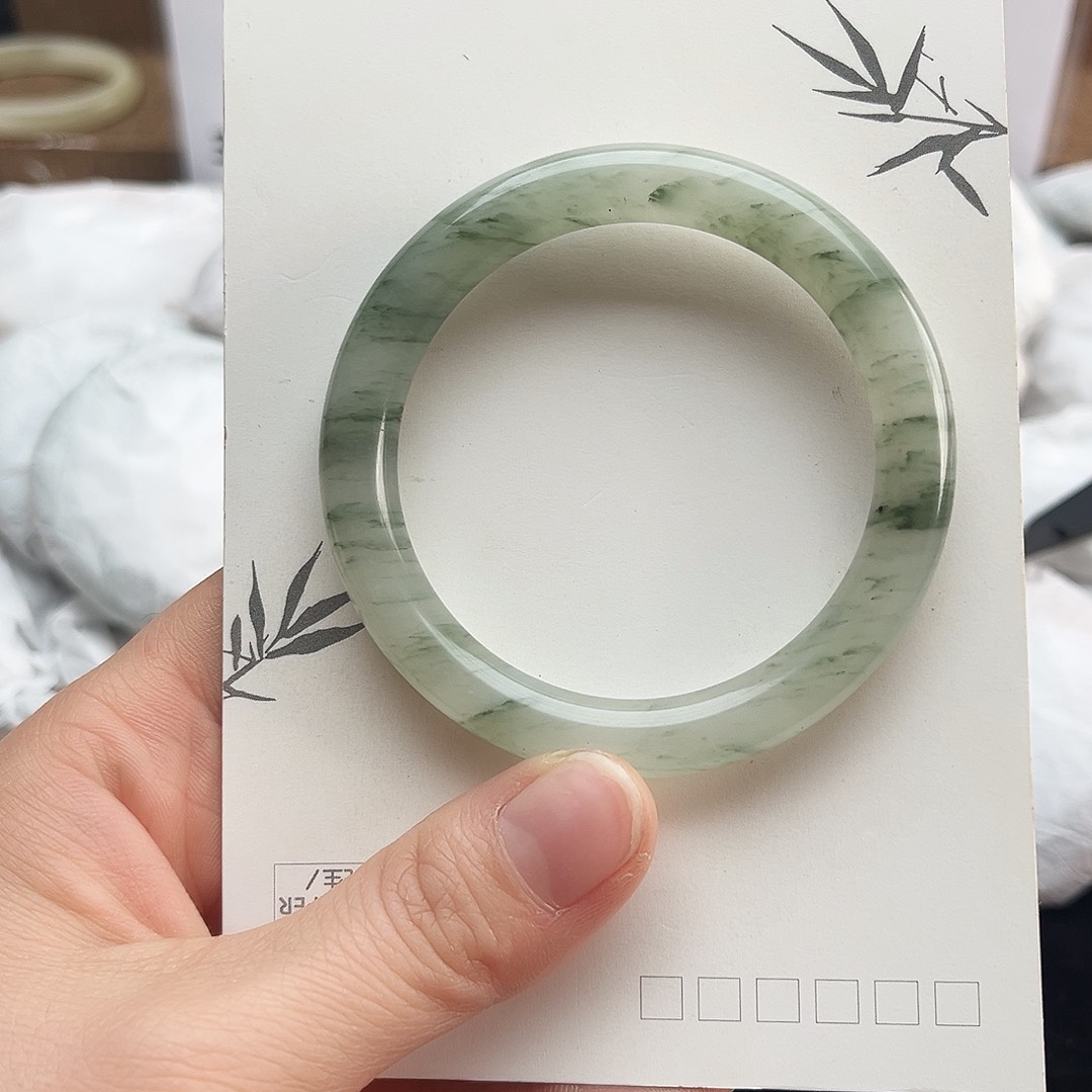 未镶嵌手镯石英质玉21