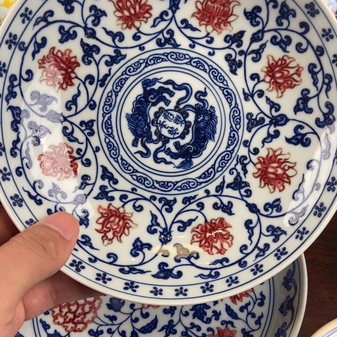 陶瓷艺术家的作品是一