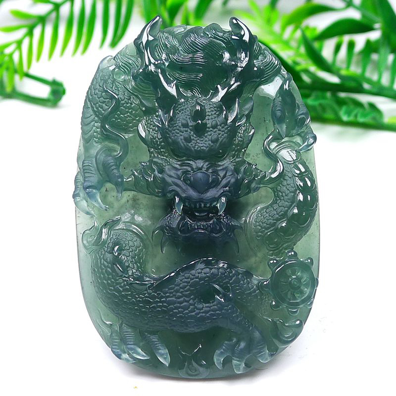 天然A货翡翠纯手工冰种小件霸气龙牌吊坠生意兴隆尺寸65-55-10mm
