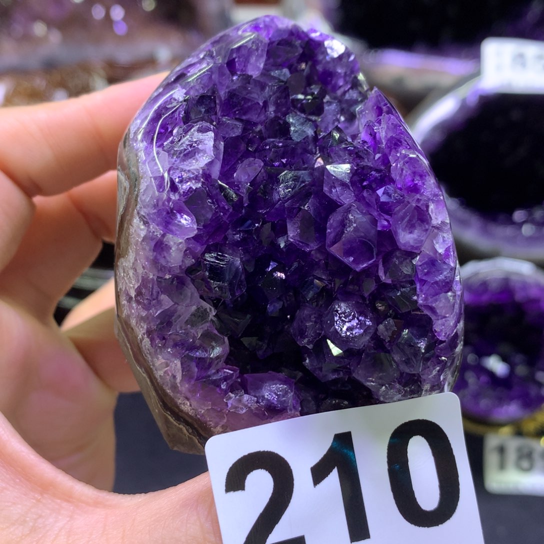 摆件紫晶未镶嵌水晶