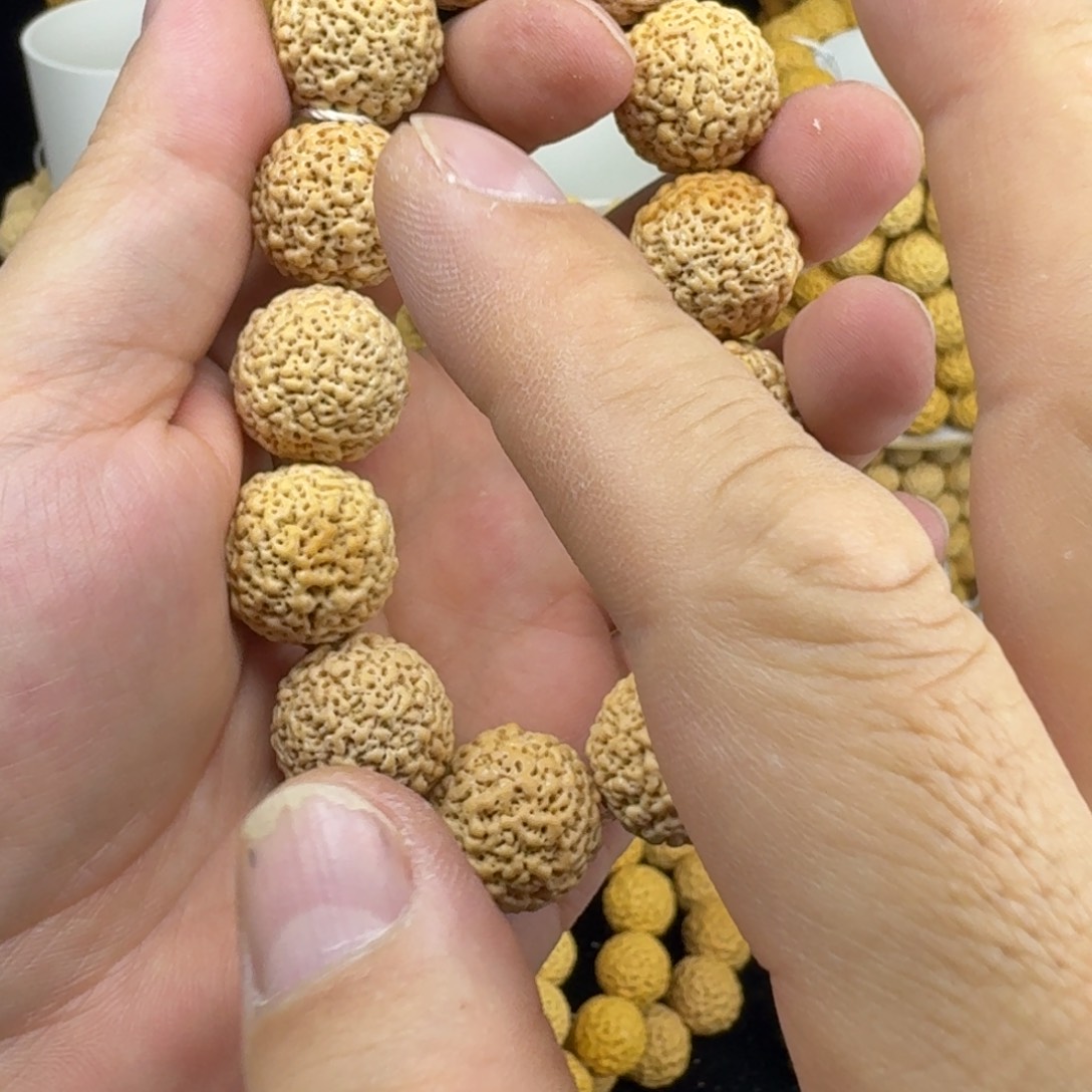 襄***梦佛螺菩提手串佛螺菩提手串