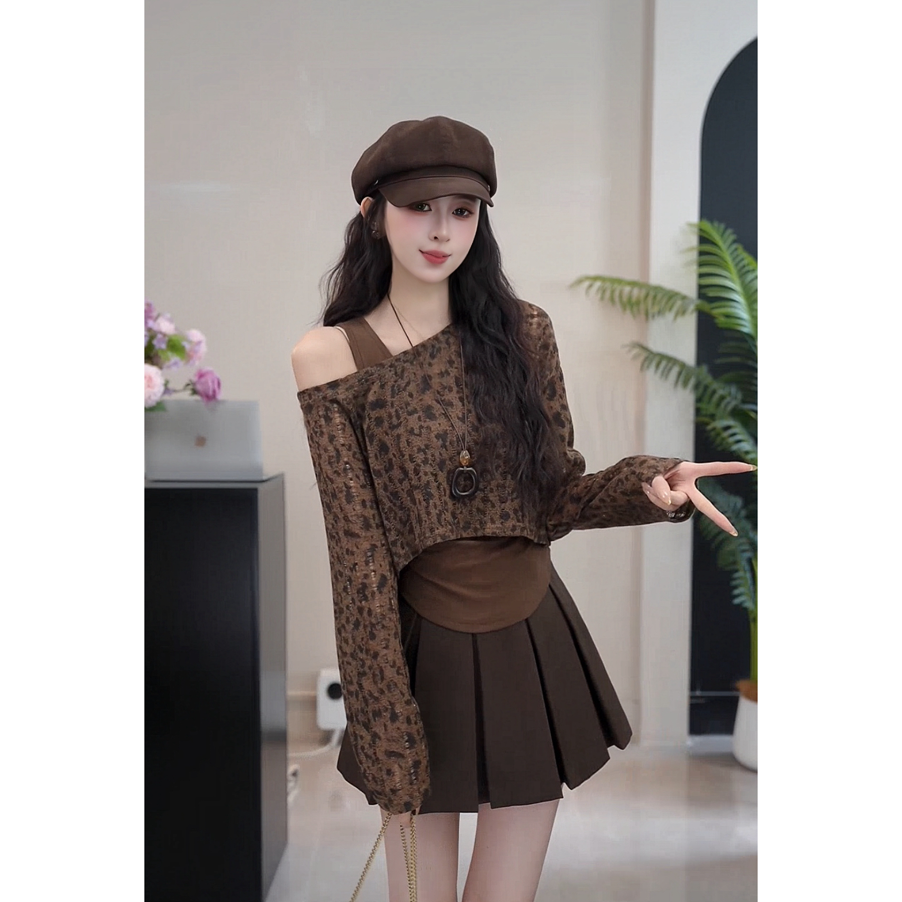 YUANLIANSU/圆脸酥【暮色信封】时尚露肩豹纹罩衫+背心上衣两件套女