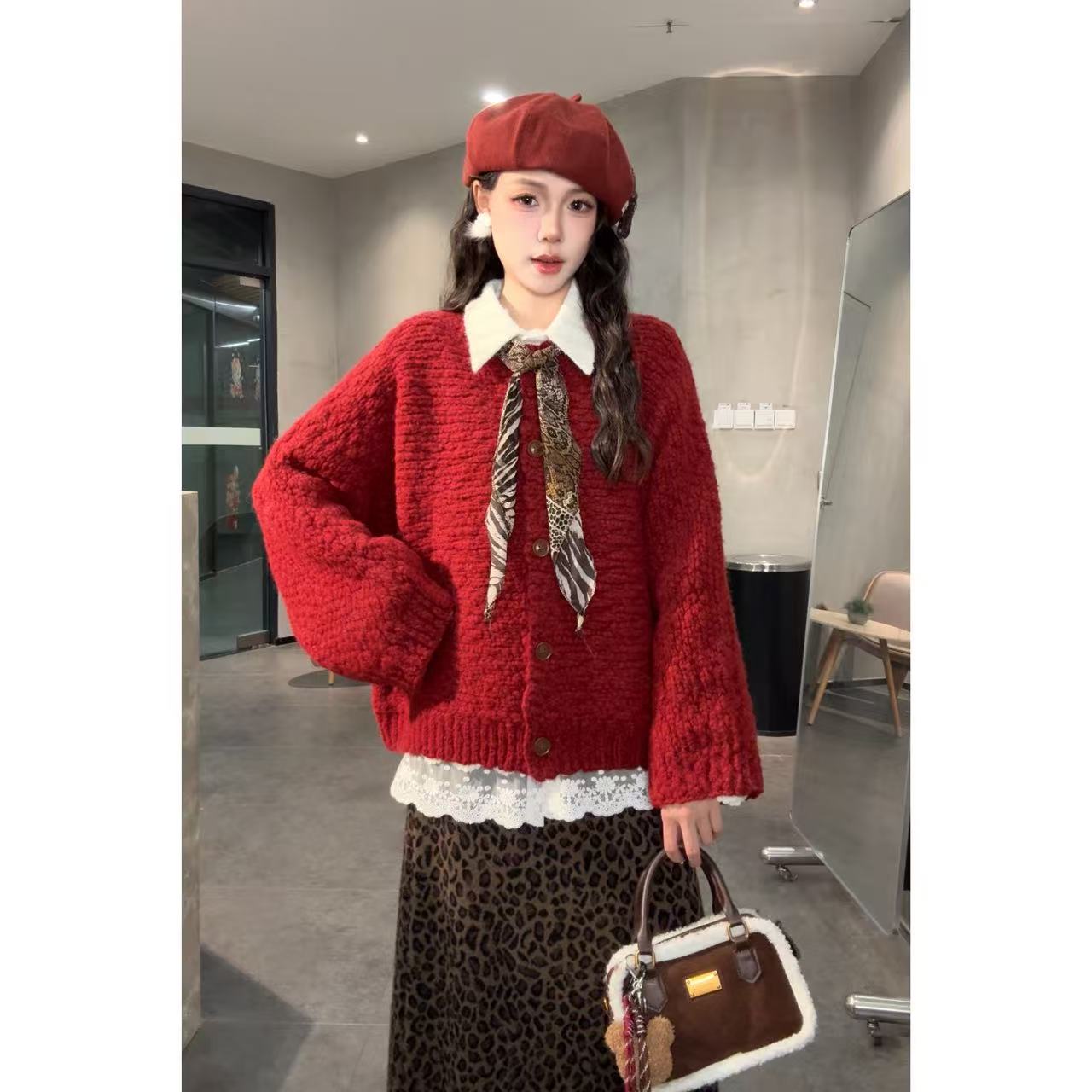 VGVL旻旻毛衣女宽松正典红极简慵懒风设计感秋冬款针织衫女50292